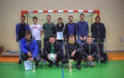 Więcej o: VII Turniej Piłki Nożnej Halowej o Puchar Burmistrza Stawiszyna za nami