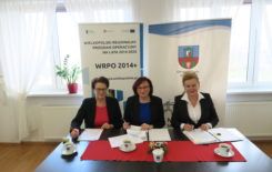 Więcej o: Podpisanie Umowy o dofinansowanie projektu „Program Profilaktyki nowotworów skóry w Aglomeracji Kalisko-Ostrowskiej” z Urzędem Marszałkowskim Województwa Wielkopolskiego